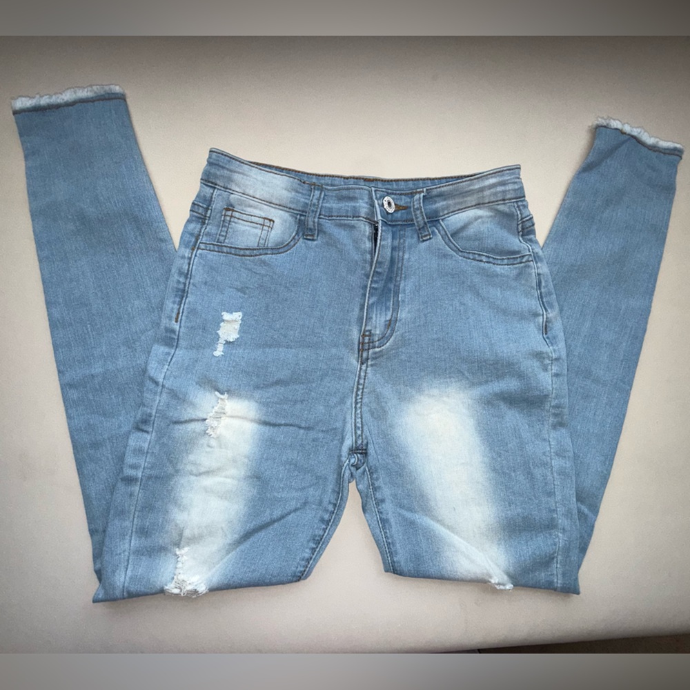 SHEIN Kids Light Blue Distressed Jeans